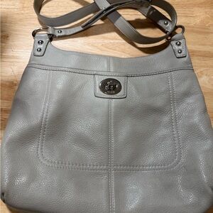 Coach- F19265 Penelope pebble leather Gray Shoulder Bag pink interior VTG